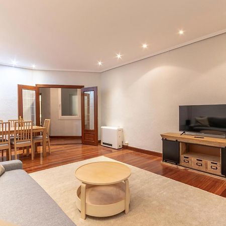 Apartamento Uribitarte Bilbao Exteriör bild