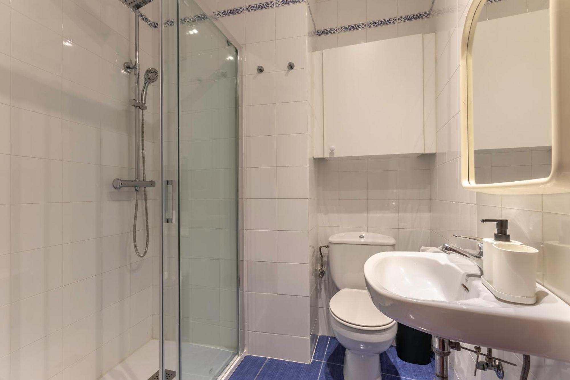 Apartamento Uribitarte Bilbao Exteriör bild